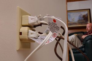 Old Or Ungrounded Electrical Outlets